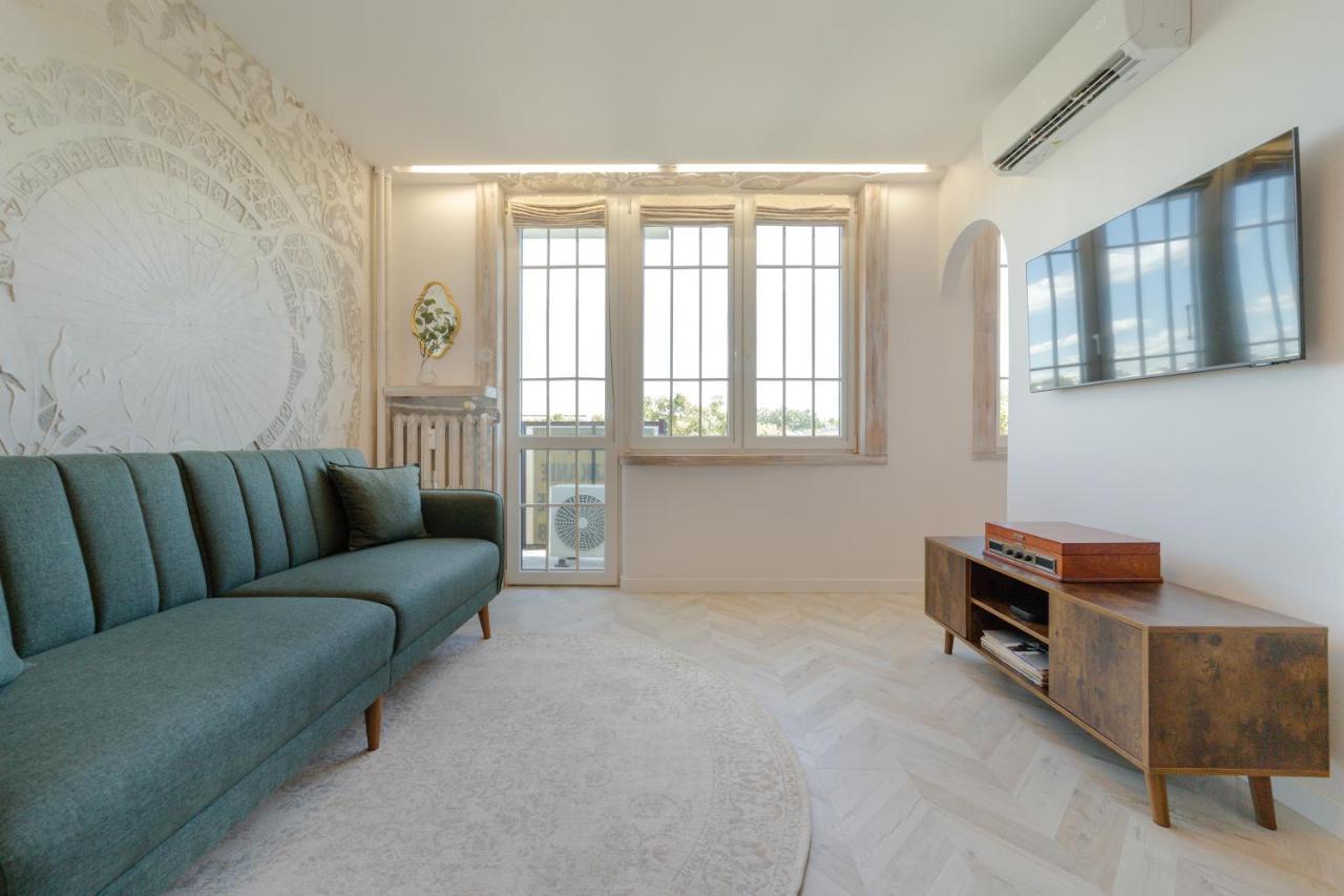 Artistic Pearl Mokotow, Piwarskiego 11 Warsaw